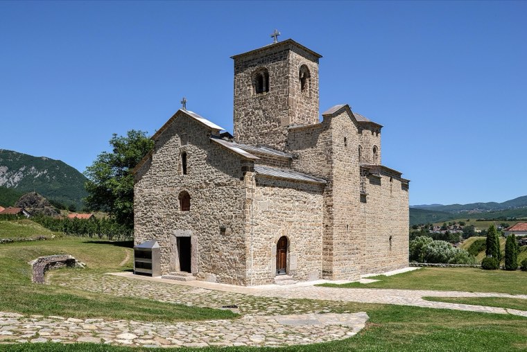 Đurđevi Stupovi (1213)